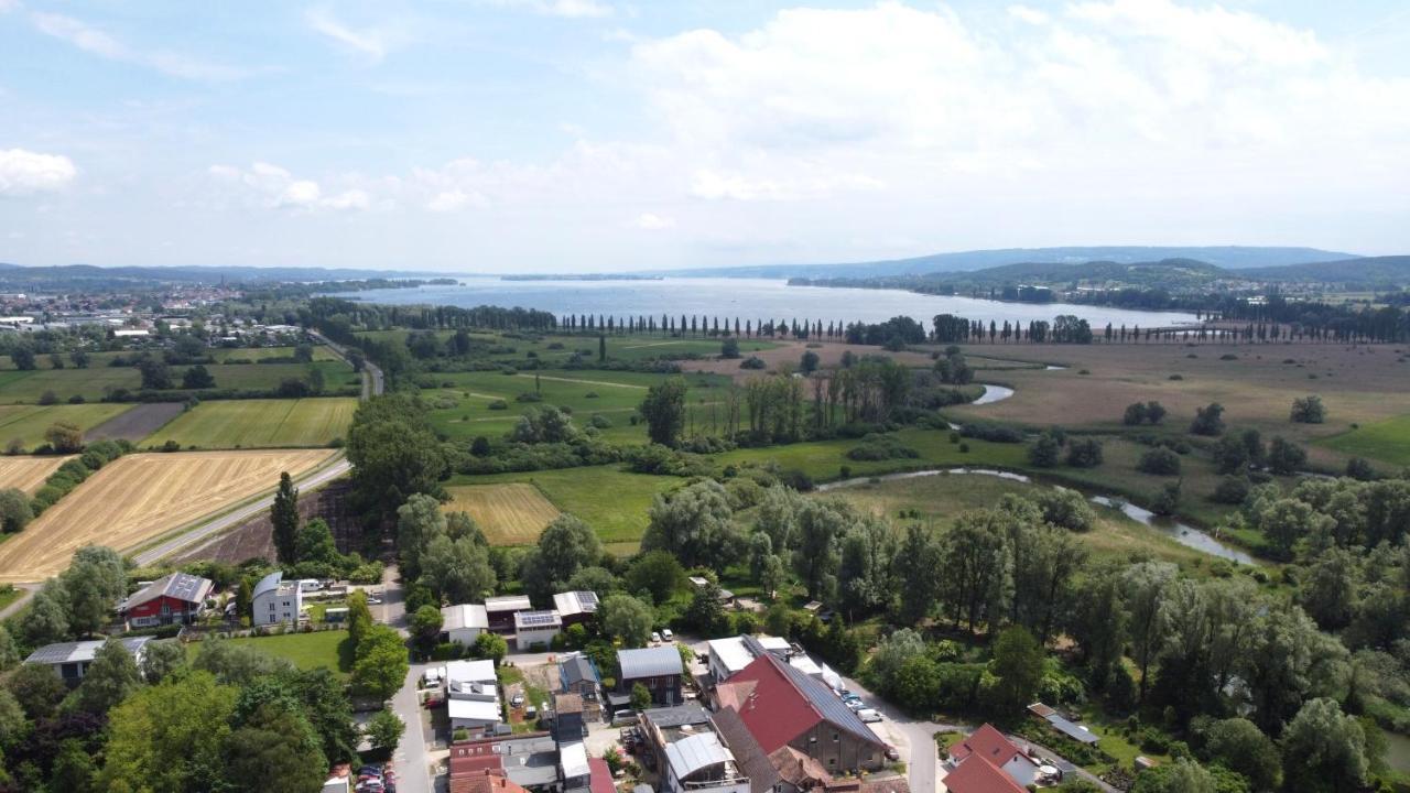 Haus Mediterran - Gemuetliches Ferienhaus 130 M² Fuer Max. 7 Personen Mit Balkon Und Garten Am Bodensee Радольфцелль  Экстерьер фото