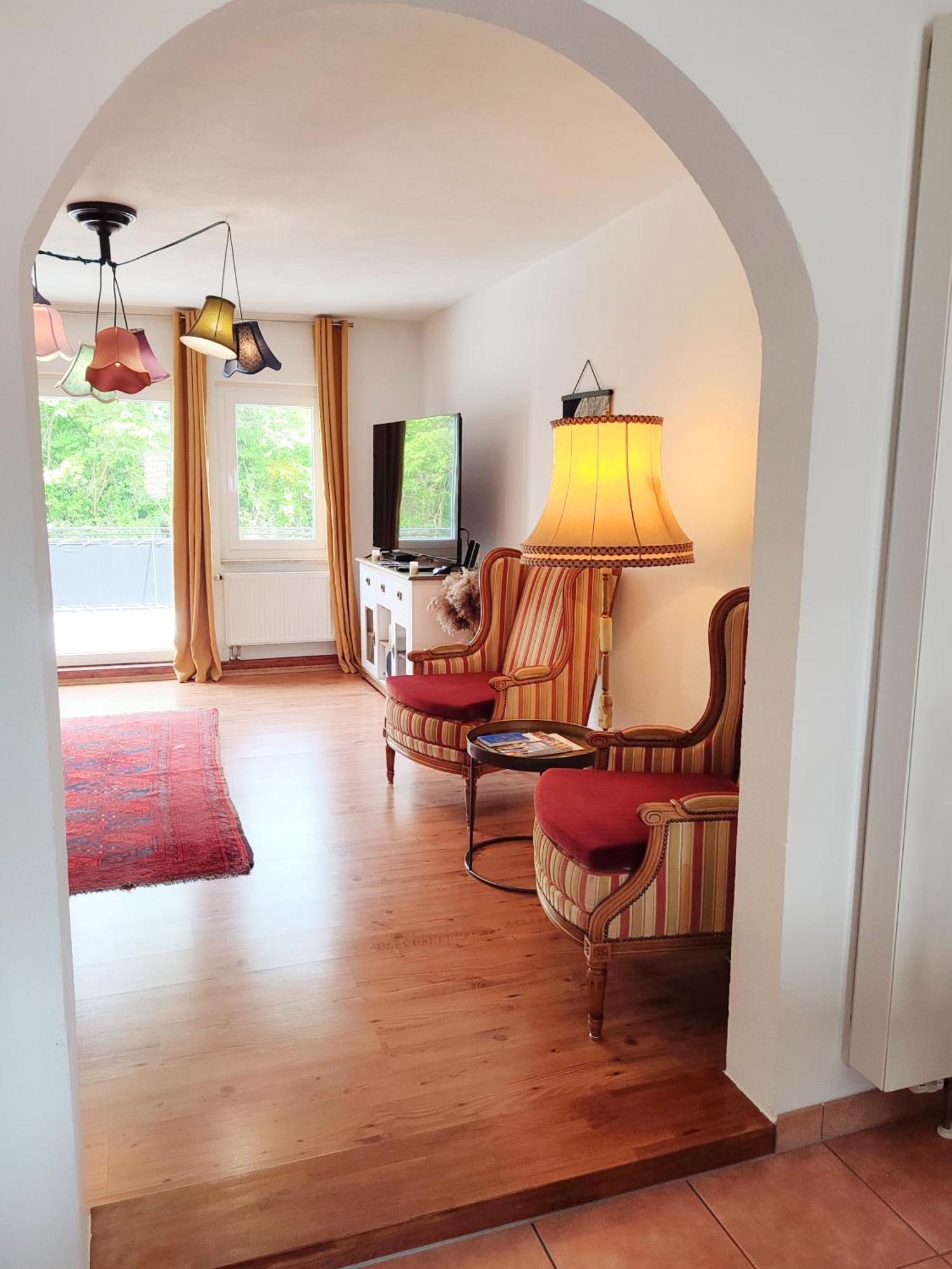 Haus Mediterran - Gemuetliches Ferienhaus 130 M² Fuer Max. 7 Personen Mit Balkon Und Garten Am Bodensee Радольфцелль  Экстерьер фото